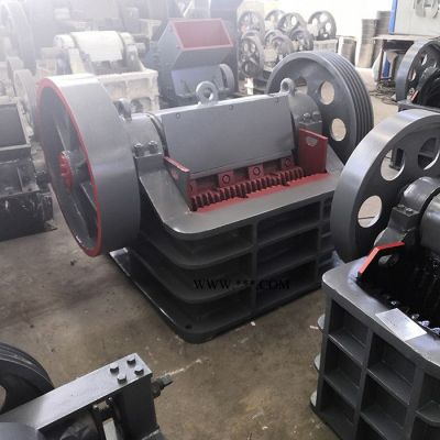 PE150x750顎式破碎機(jī) 小型細(xì)鄂破