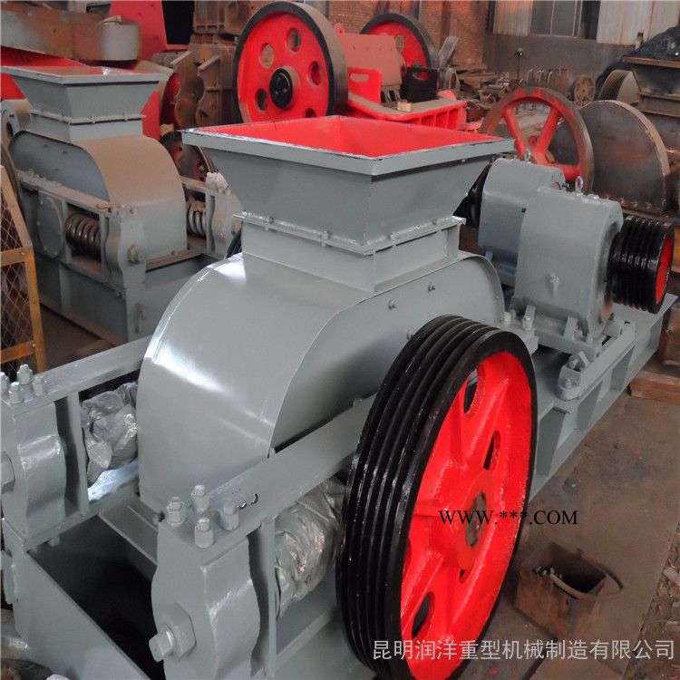 對輥破碎機(jī) 齒輥式破碎機(jī) 移動中硬礦料破碎機(jī)價格 昆明潤洋重機(jī)