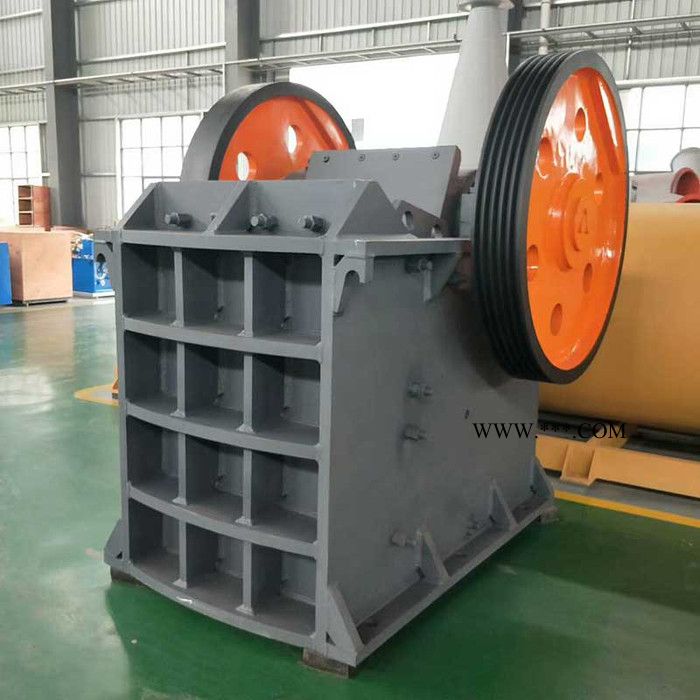 小型移動鄂式破碎機 石頭破碎機 建筑骨料破碎設備 花崗巖碎石機