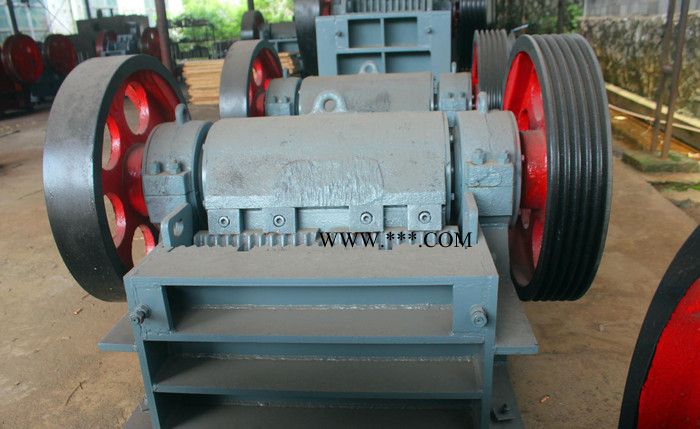 PEX細碎顎式破碎機 顎破中碎機 歡迎來電詳詢礦山粉碎設(shè)備