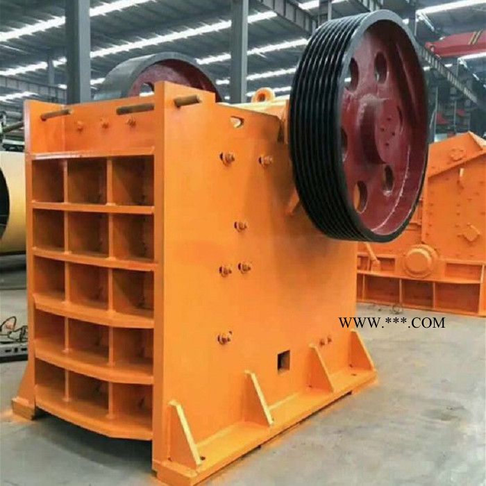 供應(yīng)顎式破碎機(jī)，揭陽(yáng)石英砂磨砂機(jī)，鄂式破碎制砂機(jī)----河南方大