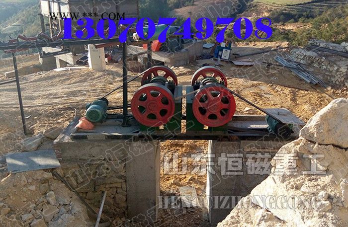 細(xì)顎式破碎機(jī)廠家，礦石細(xì)鄂式破碎機(jī)，礦山專業(yè)設(shè)備