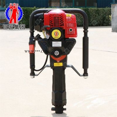 巨匠集團(tuán)QTZ-2汽油機(jī)便攜式取土鉆機(jī)環(huán)保土壤取土鉆機(jī)小型取土樣鉆機(jī)