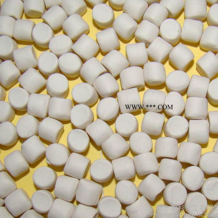 衡水松杉 多種 硫化劑S-80 DTDM-80預(yù)分散促進(jìn)劑廠家 橡膠輔料 硫化劑S-80