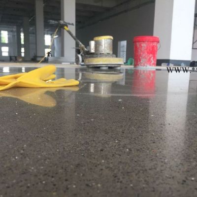 森美特 廠家直供 沈陽混凝土密封固化劑 水泥路面起砂  廠家現(xiàn)貨