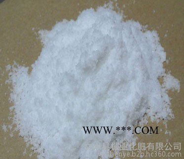 振業(yè) 硝鈉用作各種玻璃及制品的脫色劑、消泡劑、澄清劑及氧化助熔劑。無機(jī)工業(yè)用作熔融燒堿的脫色劑和用于制造其他**類